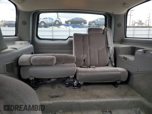 2004 Chevrolet Tahoe LS with VIN 1GNEC13V64R214672, listed as a Copart auction lot 48075195 with 156,076 mi miles and Salvage Title. Bid and sale history available at carsss.com. Image 10.