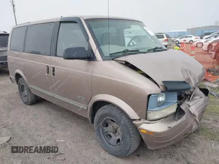 1997 Chevrolet Astro z VIN 1GNDM19W7VB232813, wystawiony jako IAAI lot #42046310 z przebiegiem Nie podano mil oraz . Historia ofert i sprzedaży dostępna na DreamBid. Obrazek 1.