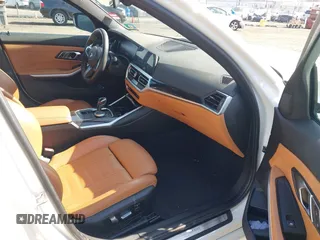 2020 BMW 3 Series 330i xDrive with VIN 3MW5R7J08L8B09946, listed as a IAAI auction lot 41989250 with 33,921 mi miles and . Bid and sale history available at DreamBid. Image 5.