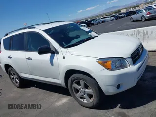2007 Toyota RAV4 with VIN JTMZK33V275011430, listed as a IAAI auction lot 42159203 with 195,141 mi miles. Bid and sale history available at carsss.com. Image 6.
