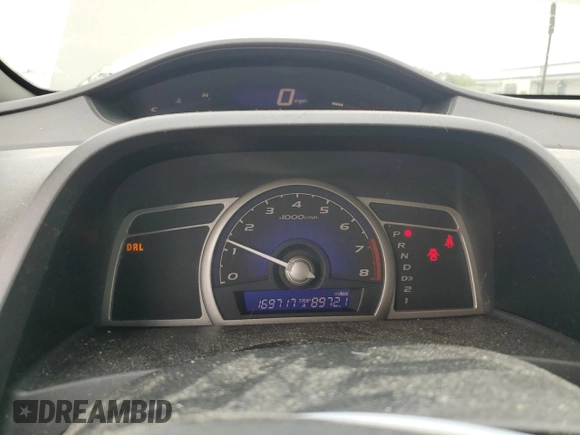 2008 Honda Civic LX z VIN 1HGFA16508L024861, wystawiony jako Copart lot #54228605 z przebiegiem 169 717 mil mil oraz Szkoda całkowita • Salvage title. Historia ofert i sprzedaży dostępna na DreamBid. Obrazek 9.