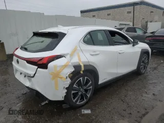 2021 Lexus UX with VIN JTHP9JBH3M2052177, listed as a Copart auction lot 68588392 with 0 mi miles. Bid and sale history available at carsss.com. Image 3.