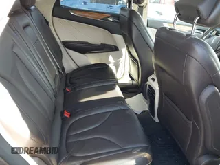 2016 Lincoln MKC Select with VIN 5LMCJ2D95GUJ08172, listed as a IAAI auction lot 41504279 with 73,425 mi miles and . Bid and sale history available at DreamBid. Image 8.