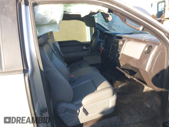 2012 Ford F-150 XL with VIN 1FTFX1EF5CFB27353, listed as a IAAI auction lot 41617984 with 219,875 mi miles. Bid and sale history available at carsss.com. Image 5.