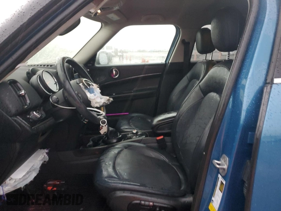 2019 MINI Countryman Cooper z VIN WMZYS7C59K3F46491, wystawiony jako Copart lot #48635555 z przebiegiem 68 235 mil mil oraz Szkoda całkowita • Salvage title. Historia ofert i sprzedaży dostępna na DreamBid. Obrazek 7.