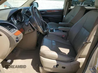 2013 Chrysler Town & Country Touring L with VIN 2C4RC1CG5DR757582, listed as a Copart auction lot 55468895 with 210,855 mi miles and Clean Title. Bid and sale history available at DreamBid. Image 7.