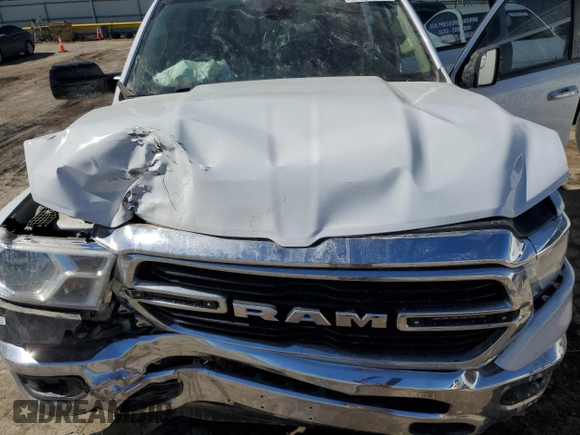 2020 Ram 1500 Big Horn с VIN 1C6SRFFT1LN332286, выставлен на аукционе Copart как лот 45962685 с пробегом 103 167 миль миль и Списание • Salvage title. История ставок и продаж доступна на DreamBid. Изображение 13.
