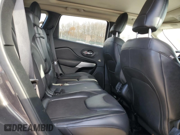 2018 Jeep Cherokee Latitude Plus z VIN 1C4PJMLX3JD507786, wystawiony jako Copart lot #78185364 z przebiegiem 28 006 mil mil oraz Szkoda całkowita • Salvage title. Historia ofert i sprzedaży dostępna na DreamBid. Obrazek 10.
