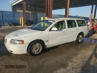2005 Volvo V70 with VIN YV1SW612952521170, listed as a Copart auction lot 75831794 with 284,075 mi miles and Non Repairable. Bid and sale history available at carsss.com. Image 1.