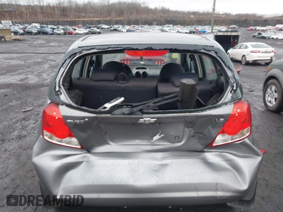 2008 Chevrolet Aveo LS with VIN KL1TD66658B110470, listed as a IAAI auction lot 41802890 with 116,376 mi miles and . Bid and sale history available at DreamBid. Image 16.