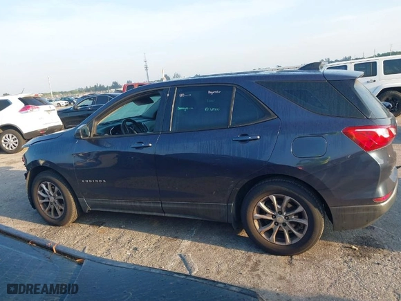 2018 Chevrolet Equinox LS with VIN 3GNAXHEV8JS503909, listed as a IAAI auction lot 41755067 with 400,397 mi miles. Bid and sale history available at carsss.com. Image 14.