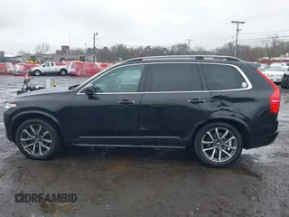 2019 Volvo XC90 Momentum z VIN YV4A22PK3K1470213, wystawiony jako IAAI lot #42025975 z przebiegiem 66 210 mil mil oraz . Historia ofert i sprzedaży dostępna na DreamBid. Obrazek 14.