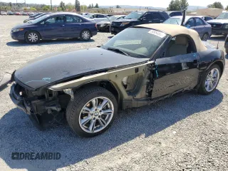 2003 BMW Z4 3.0i z VIN 4USBT53473LT22529, wystawiony jako Copart lot #50954865 z przebiegiem 66 447 mil mil oraz Szkoda całkowita • Salvage title. Historia ofert i sprzedaży dostępna na DreamBid. Obrazek 1.