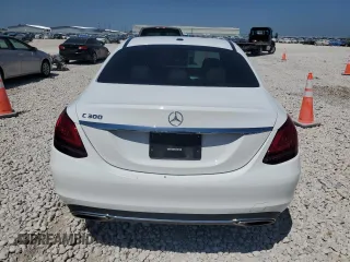 2019 Mercedes-Benz C 300 with VIN 55SWF8DB7KU283213, listed as a Copart auction lot 57432015 with 83,667 mi miles and Salvage title. Bid and sale history available at DreamBid. Image 6.