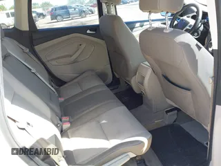 2015 Ford Escape SE with VIN 1FMCU0GX7FUA22322, listed as a IAAI auction lot 41942310 with 157,107 mi miles. Bid and sale history available at carsss.com. Image 8.