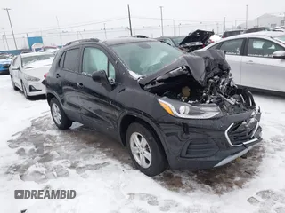 2021 Chevrolet Trax LT с VIN KL7CJPSB7MB344868, выставлен на аукционе IAAI как лот 41161740 с пробегом 1 687 миль миль и . История ставок и продаж доступна на DreamBid. Изображение 1.