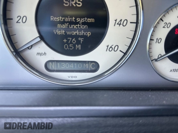 2007 Mercedes-Benz E 350 z VIN WDBUF56XX7B076632, wystawiony jako Copart lot #49129475 z przebiegiem 130 410 mil mil oraz Szkoda całkowita • Salvage title. Historia ofert i sprzedaży dostępna na DreamBid. Obrazek 8.