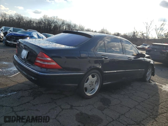 2001 Mercedes-Benz S-Class with VIN WDBNG70J11A203069, listed as a Copart auction lot 84256714 with 0 mi miles and Salvage Title. Bid and sale history available at carsss.com. Image 3.