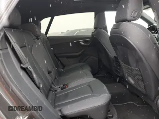 2021 Audi Q8 Premium with VIN WA1AVAF19MD004052, listed as a Copart auction lot 44625595 with 75,430 mi miles and Salvage Title. Bid and sale history available at carsss.com. Image 10.