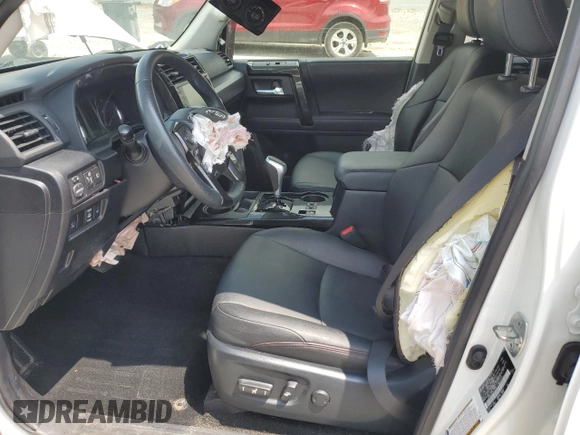 2023 Toyota 4Runner TRD Off Road Premium z VIN JTERU5JR3P6118052, wystawiony jako Copart lot #63659815 z przebiegiem 24 203 mil mil oraz Szkoda całkowita • Salvage title. Historia ofert i sprzedaży dostępna na DreamBid. Obrazek 7.