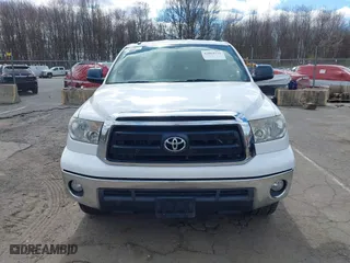 2013 Toyota Tundra 4WD Truck with VIN 5TFUM5F17DX045310, listed as a IAAI auction lot 42064531 with 158,237 mi miles. Bid and sale history available at carsss.com. Image 12.