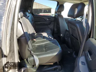 2013 Chevrolet Avalanche LT with VIN 3GNTKFE79DG184119, listed as a Copart auction lot 76673894 with 135,700 mi miles and Salvage Title. Bid and sale history available at DreamBid. Image 10.