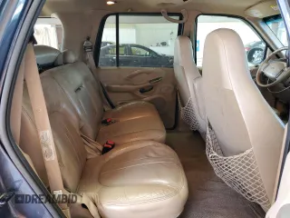 1998 Ford Expedition XLT with VIN 1FMRU17L6WLB43586, listed as a Copart auction lot 64261125 with 172,564 mi miles and Salvage title. Bid and sale history available at DreamBid. Image 11.