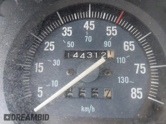 1989 Jeep Cherokee with VIN 1J4FT38L3KL577747, listed as a IAAI auction lot 42577047 with 144,312 mi miles and . Bid and sale history available at DreamBid. Image 15.