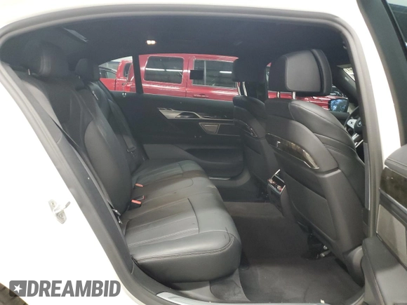 2020 BMW 7 Series 740i xDrive with VIN WBA7T4C02LCD70555, listed as a Copart auction lot 75666484 with 50,847 mi miles and Clean title. Bid and sale history available at DreamBid. Image 10.