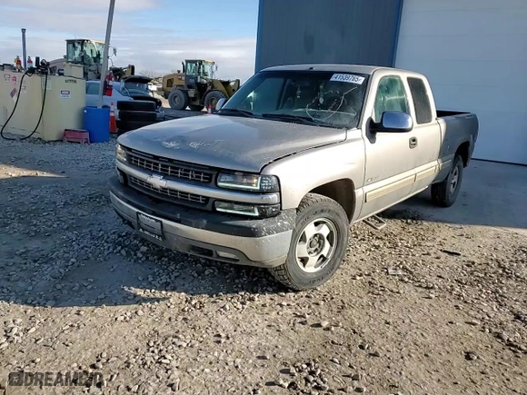 2001 Chevrolet Silverado 1500 LS with VIN 2GCEK19T111342694, listed as a Copart auction lot 41539765 with 0 mi miles and Salvage Title. Bid and sale history available at carsss.com. Image 11.