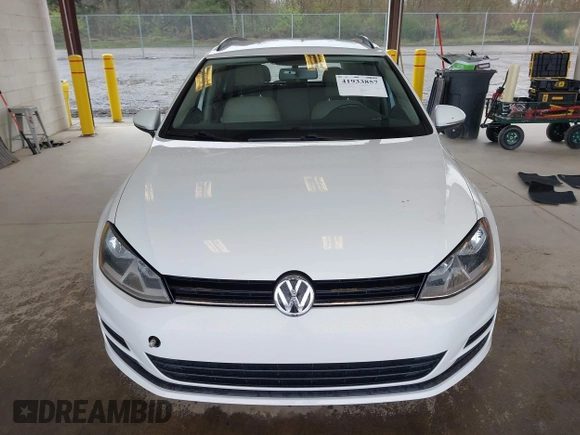 2017 Volkswagen Golf SportWagen S with VIN 3VW017AU7HM542838, listed as a IAAI auction lot 41933857 with 87,573 mi miles. Bid and sale history available at carsss.com. Image 12.