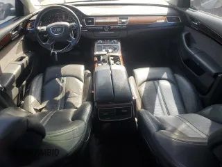 2011 Audi A8 z VIN WAURVAFD0BN005579, wystawiony jako Copart lot #59584025 z przebiegiem 95 704 mil mil oraz Szkoda całkowita • Salvage title. Historia ofert i sprzedaży dostępna na DreamBid. Obrazek 8.