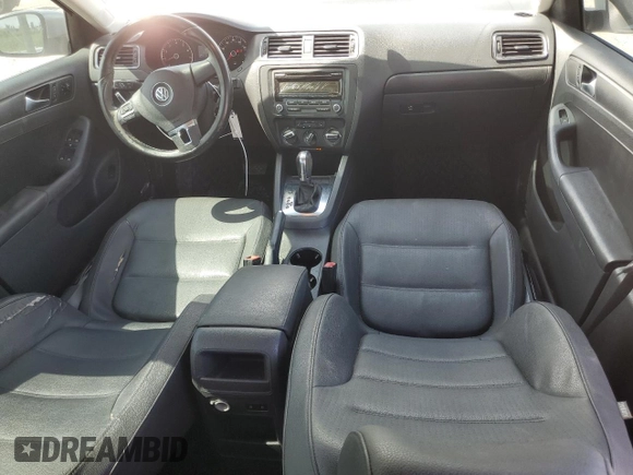 2012 Volkswagen Jetta SE с VIN 3VWDX7AJ0CM343712, выставлен на аукционе Copart как лот 57936395 с пробегом 144 698 миль миль и Списание • Salvage title. История ставок и продаж доступна на DreamBid. Изображение 8.