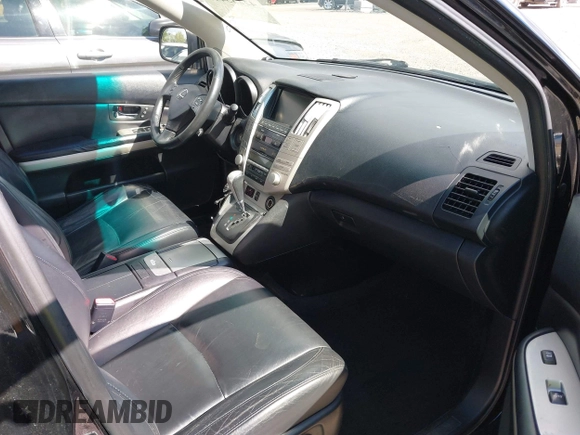 2006 Lexus RX 400h with VIN JTJHW31U762001760, listed as a IAAI auction lot 42235447 with 150,902 mi miles and . Bid and sale history available at DreamBid. Image 5.