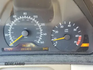1999 Mercedes-Benz E-Class with VIN WDBJH82F8XX020574, listed as a Copart auction lot 63730124 with 201,401 mi miles and Salvage Title. Bid and sale history available at carsss.com. Image 9.