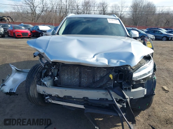 2021 Volvo XC90 Momentum with VIN YV4A22PK2M1710788, listed as a IAAI auction lot 41587754 with 41,439 mi miles and . Bid and sale history available at DreamBid. Image 17.