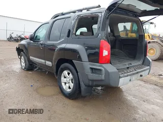 2011 Nissan Xterra S z VIN 5N1AN0NW2BC516750, wystawiony jako IAAI lot #41517051 z przebiegiem 254 662 mil mil oraz . Historia ofert i sprzedaży dostępna na DreamBid. Obrazek 3.