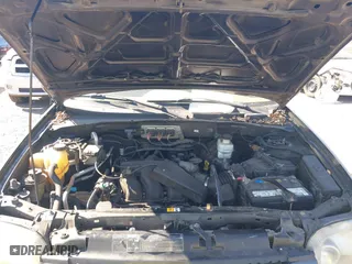 2006 Ford Escape XLT with VIN 1FMCU931X6KB64889, listed as a IAAI auction lot 41779430 with 202,177 mi miles. Bid and sale history available at carsss.com. Image 10.