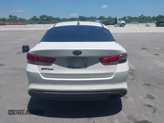2018 Kia Optima S with VIN 5XXGT4L35JG251681, listed as a IAAI auction lot 42302319 with 154,612 mi miles and . Bid and sale history available at DreamBid. Image 16.