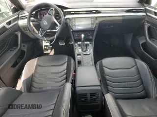 2022 Volkswagen Arteon SEL R-Line z VIN WVWAR7AN3NE009962, wystawiony jako Copart lot #61428644 z przebiegiem 51 309 mil mil oraz Szkoda całkowita • Salvage title. Historia ofert i sprzedaży dostępna na DreamBid. Obrazek 8.