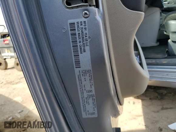 2020 Dodge Grand Caravan SE with VIN 2C4RDGBG5LR231498, listed as a Copart auction lot 49420885 with 14,750 mi miles and Salvage Title. Bid and sale history available at DreamBid. Image 13.