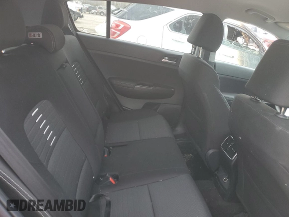 2020 Kia Sportage LX with VIN KNDPM3AC0L7702554, listed as a Copart auction lot 50599375 with 39,304 mi miles and Salvage Title. Bid and sale history available at DreamBid. Image 11.