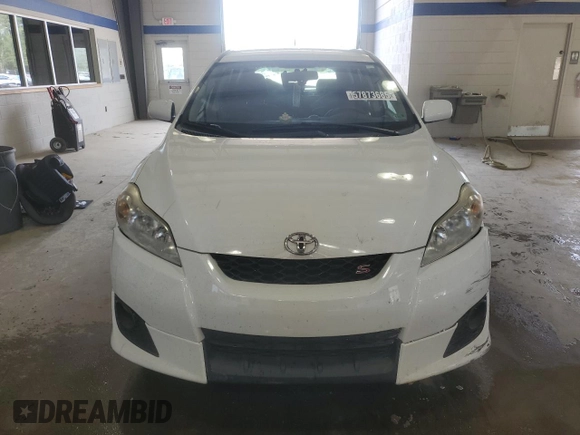 2009 Toyota Matrix S z VIN 2T1KE40E39C024034, wystawiony jako Copart lot #57873685 z przebiegiem 120 310 mil mil oraz Czysty tytuł • Clean title. Historia ofert i sprzedaży dostępna na DreamBid. Obrazek 5.