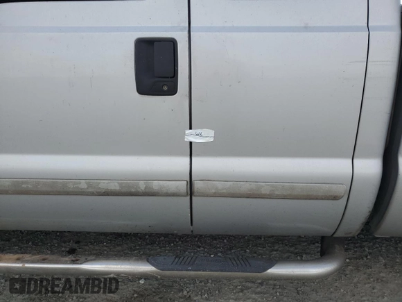 2001 Ford Super Duty F-250 XL with VIN 1FTNX20F61EB23095, listed as a Copart auction lot 74060304 with 458,656 mi miles and Salvage Title. Bid and sale history available at carsss.com. Image 12.