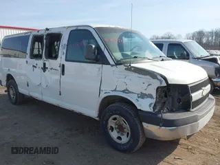 2007 Chevrolet Express Passenger with VIN 1GAHG39U571200083, listed as a IAAI auction lot 41763512 with 288,421 mi miles and . Bid and sale history available at DreamBid. Image 1.