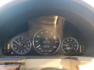 2009 Mercedes-Benz E 350 with VIN WDBUH87X29B445142, listed as a Copart auction lot 41765205 with 212,211 mi miles and Salvage Title. Bid and sale history available at DreamBid. Image 9.