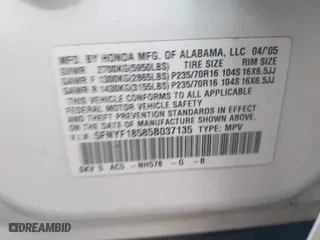 2005 Honda Pilot EX-L with VIN 5FNYF18585B037135, listed as a IAAI auction lot 41930914 with 227,956 mi miles. Bid and sale history available at carsss.com. Image 9.