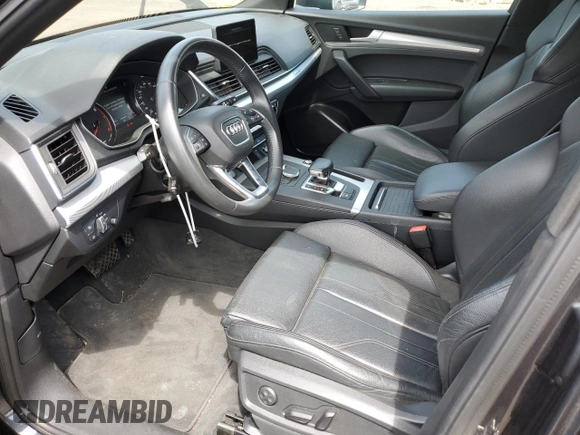 2020 Audi Q5 Premium z VIN WA1ANAFY8L2078568, wystawiony jako Copart lot #56230545 z przebiegiem 42 200 mil mil oraz Szkoda całkowita • Salvage title. Historia ofert i sprzedaży dostępna na DreamBid. Obrazek 7.