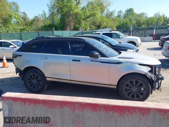 2019 Land Rover Range Rover Velar R-Dynamic SE z VIN SALYL2EX7KA780581, wystawiony jako IAAI lot #42116031 z przebiegiem 117 349 mil mil oraz . Historia ofert i sprzedaży dostępna na DreamBid. Obrazek 14.