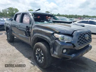2023 Toyota Tacoma SR5 z VIN 3TYAZ5CN6PT042084, wystawiony jako IAAI lot #42316931 z przebiegiem 17 591 mil mil oraz . Historia ofert i sprzedaży dostępna na DreamBid. Obrazek 1.